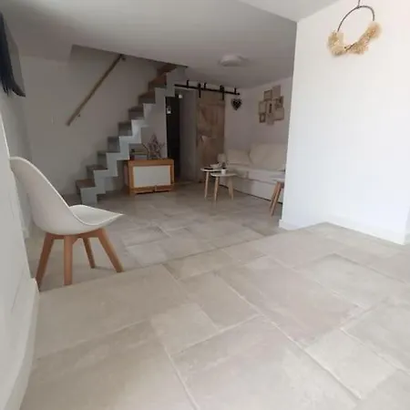 펜션 Maison Proche Bastia Prunelli-di-Casacconi