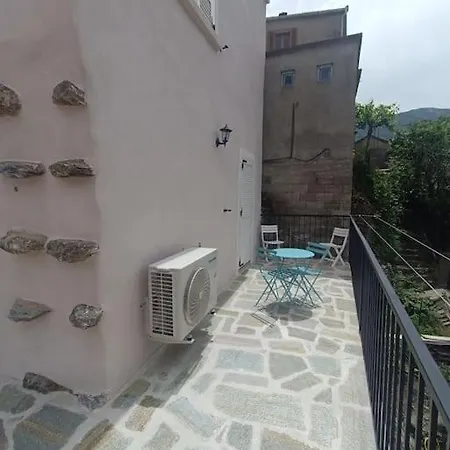 Maison Proche Bastia 펜션 *