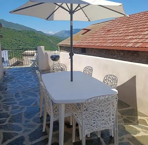 Prázdninový dům Maison De Charme Proche Bastia *